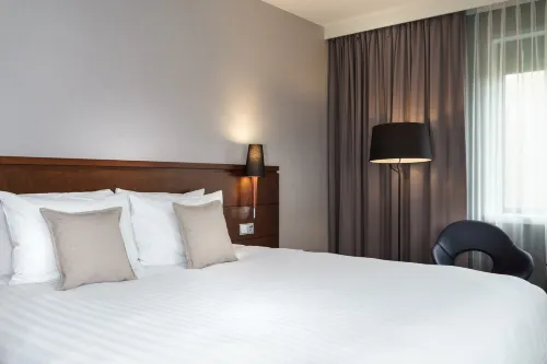 Courtyard Amsterdam Airport Rooms Photos