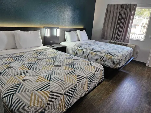 Motel 6 Westminster, CA - North Camere Photos