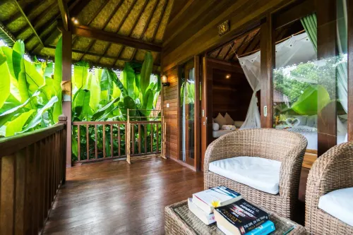 Royal Retreat Villa's Lembongan Public Areas Photos