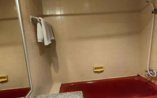 Mesra Alamanda Hotel Kamar Photos