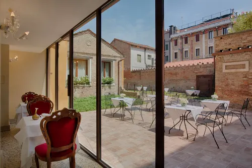 Hotel NH Venezia Santa Lucia - ex Hotel Bellini Da non perdere Photos
