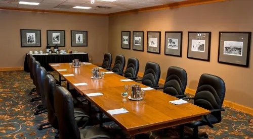 Banff Park Lodge Business Facilities Photos