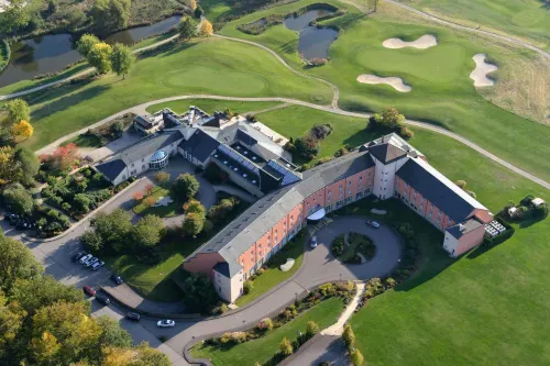 Mercure Luxembourg Kikuoka Golf and Spa Rooms Photos