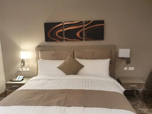 Gloria Hotel and Suites Zimmer Photos