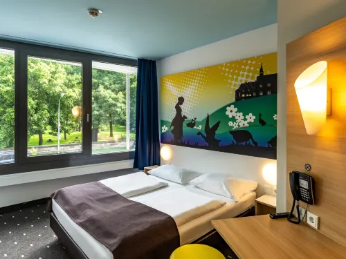 B&B HOTEL Göttingen-City Rooms Photos