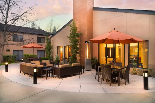 Courtyard Vacaville Espaces publics Photos