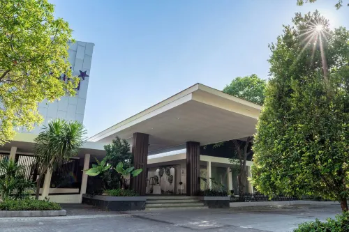 Estrella Hotel & Conference Extérieur Photos