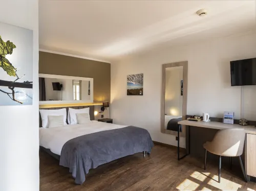 L'Hotel by Hostellerie du Chateau Photos