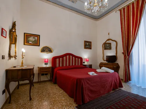 B&B Siena in Centro - Diffuso Camere Photos