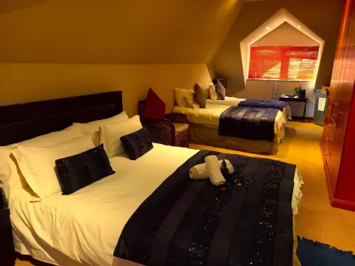 Mandalay Beach Guest House Huoneet Photos