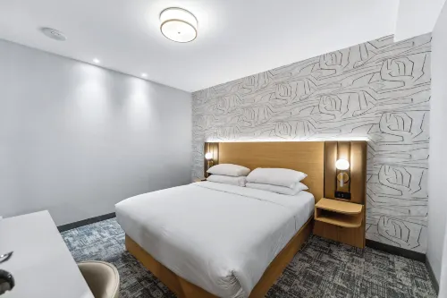 Tower Hotel at Fallsview Photos