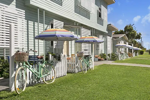 La Costa Beachside Motel Exterior Photos