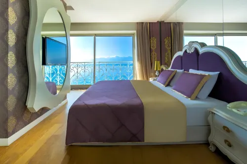 La Boutique Hotel & Suites Photos