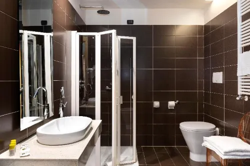 B&B Hotel Malpensa Lago Maggiore Phòng Photos
