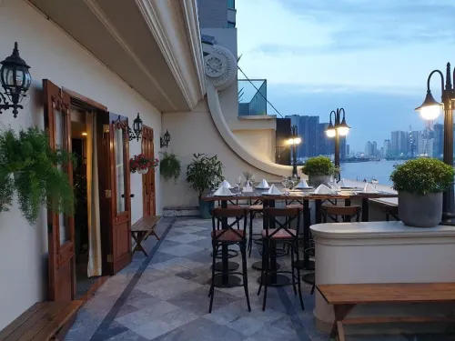 Riverside Hotel In Saigon Ruokailu Photos