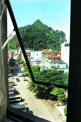 Khách sạn City Bay Xung quanh Photos