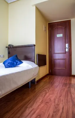 Hostal Hotil Coruña Centro Camere Photos