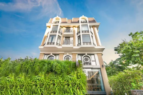 Khách sạn Brilliant Majestic Ngoại thất Photos
