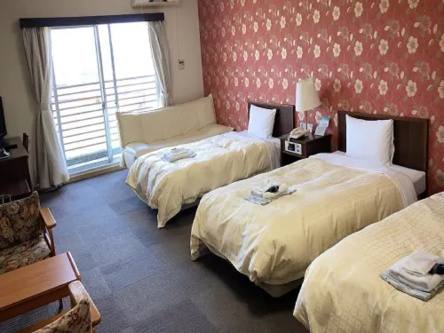 Harazuru Grand Sky Hotel Zimmer Photos