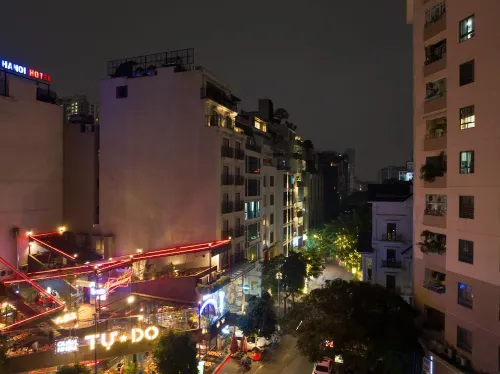 NATURE HOTEL - CAU GIAY - HANOI بالقرب من الفندق Photos