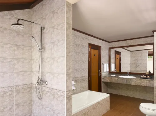 Royal Island Resort Kamar Photos