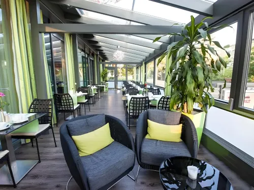 Novina Hotel Tillypark Dining Photos