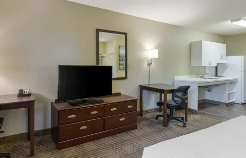 Extended Stay America Suites - Fremont - Warm Springs Photos