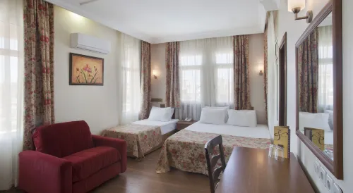 Triana Hotel Photos