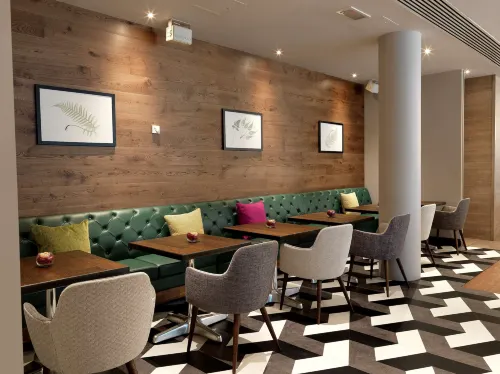 Hilton Garden Inn Birmingham Brindleyplace Restauration Photos