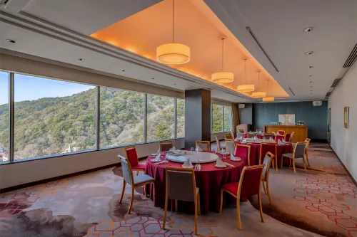 ANA Crowne Plaza Kobe Business Facilities Photos