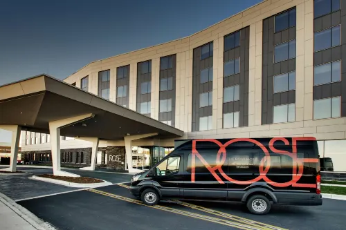 The Rose Hotel Chicago O’Hare, Tapestry Collection by Hilton Featured Photos