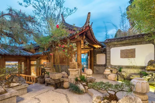 Lijiang Fengyasong Wenjinyuan Chinese Inn · Naxi Guyuan Da non perdere Photos