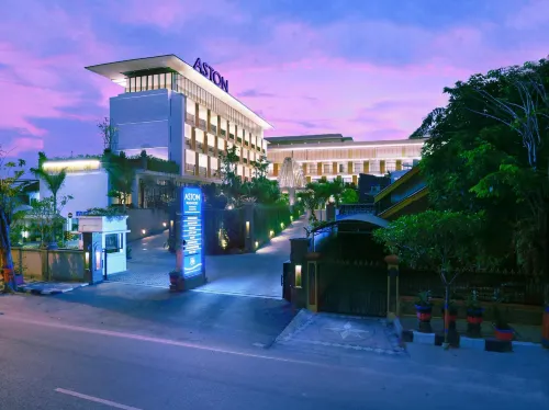 Aston Bojonegoro City Hotel Aree comuni Photos