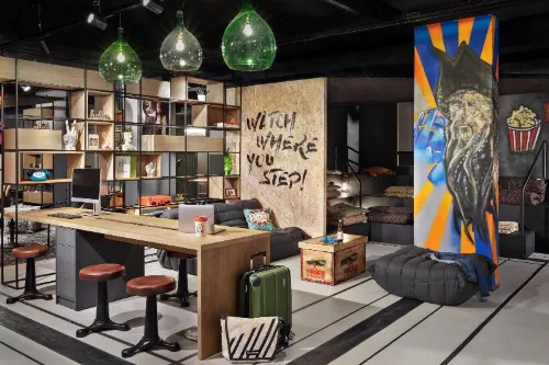 Moxy Lille City Xung quanh Photos