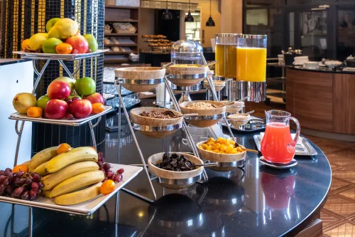 Continental Hotel Budapest Dining Photos