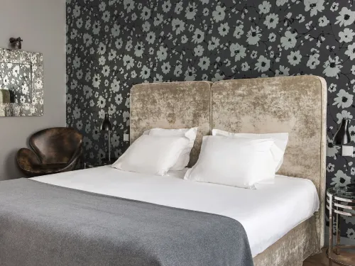New Hotel Roblin Photos