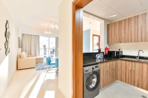 Dunya Tower · Downtown Luxury · 5 Min Walk to Dubai Mall! Photos