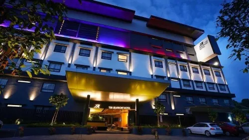 Tsr Seafront Hotel Exterior Photos