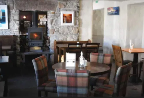 Loch Ness Inn Restauration Photos