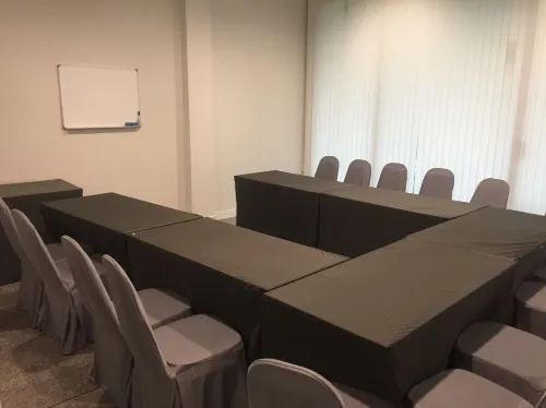 Hotel Chuan Chom The High Resort Saraburi Business Facilities Photos