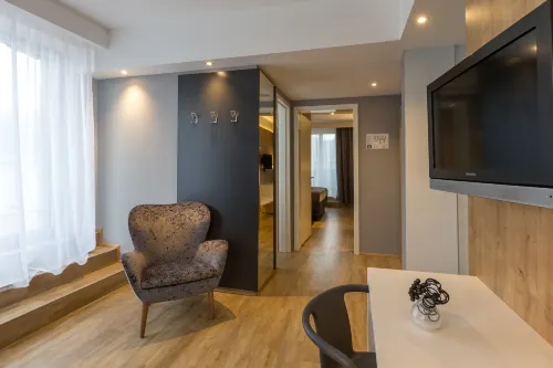 M Hotel Ljubljana Phòng Photos