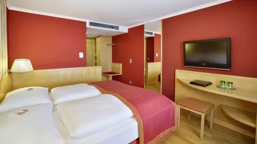 Austria Trend Hotel Ananas Rooms Photos