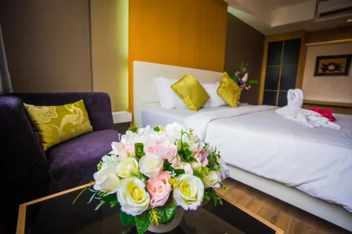 New Travel Lodge Hotel Phòng Photos
