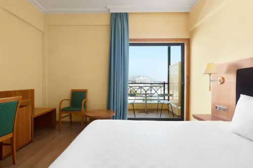 Ramada by Wyndham, Athens Club Attica Riviera Chambres Photos