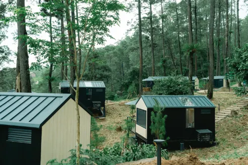 Bobocabin Pacet, Mojokerto Extérieur Photos