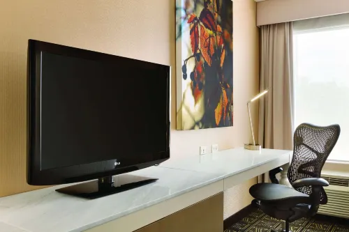 Hilton Garden Inn Niagara-on-The-Lake Photos