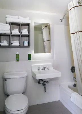 Yavapai Lodge Rooms Photos