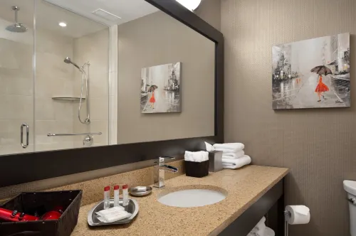 Ramada by Wyndham St. Johns Chambres Photos