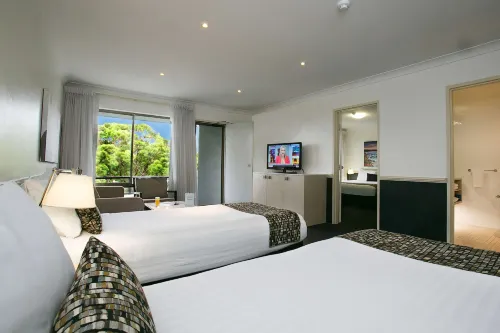 Best Western Plus Apollo International Hotel Photos