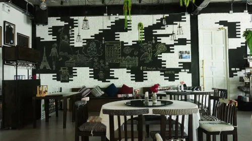 Westgate Residence Hotel Restauration Photos